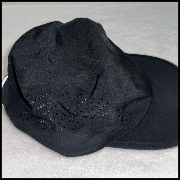 Melin 🧢🥾🥏🏃🏻🏋🏻‍♀️🧘🏻‍♂️🚣🏼🧗‍♀️🚴, like - Picture 10 of 17